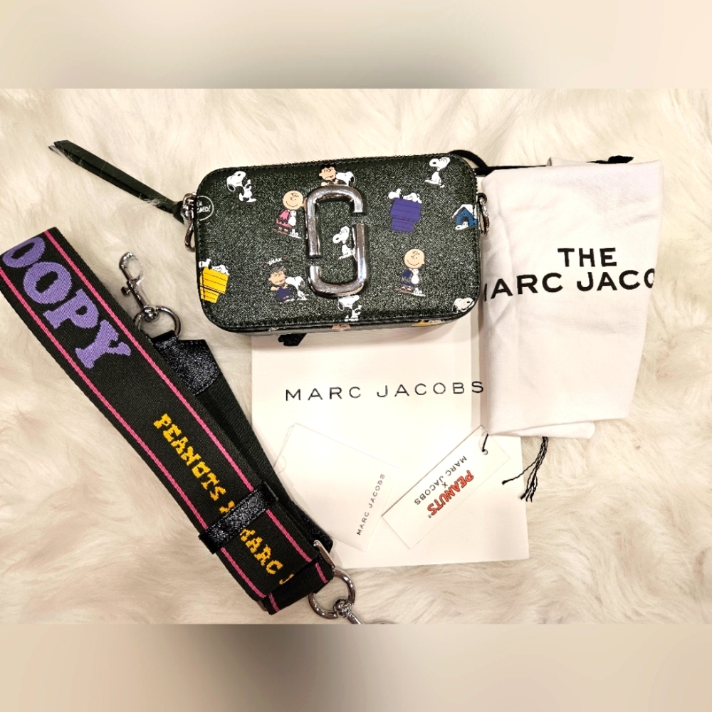 PEANUTS X MARC JACOBS THE SNAPSHOT